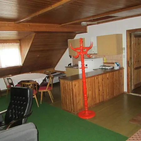Na Zamosti Konukevi 3*